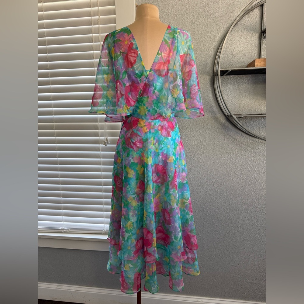 Vtg Victor Costa Watercolor Floral Print Sheer Dress Size 8(Fits like a Small)